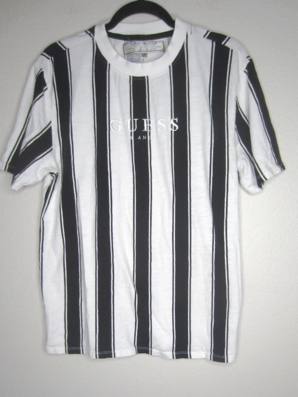Guess Originals Striped T-Shirt Black White Logo Tee - Size Medium - Picture 2 of 5